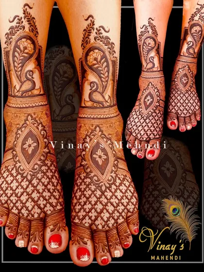 A delicate foot design with swan and paisley motifs. This is a lighter option for someone who wants an elegant but not-so-heavy design.
