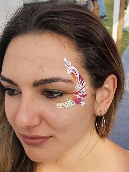 A beautiful abstract design in sunset colors, with a touch of gold glitter.