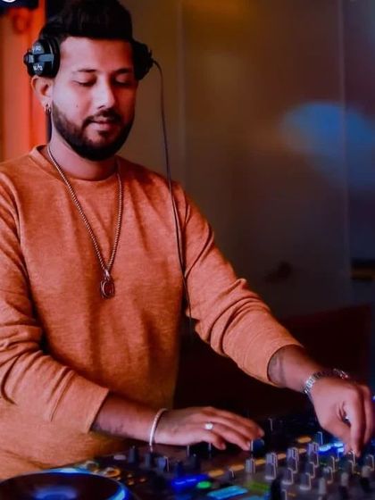 Focused on the mix. I never give up on my passion.