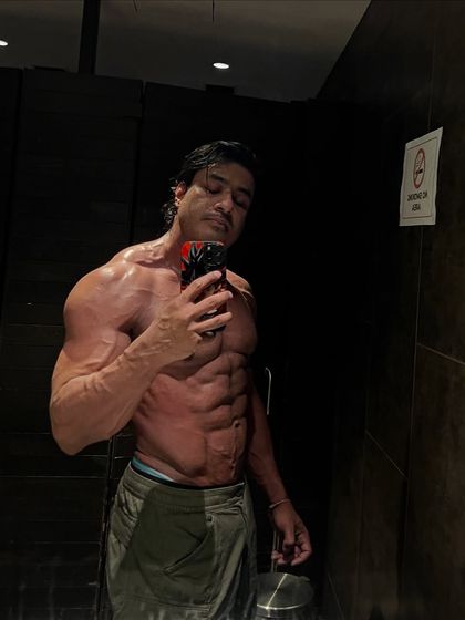 Anupam Adarsh Mishra - Strength and Physique Coaching The Aesthetic Blueprint photo 26