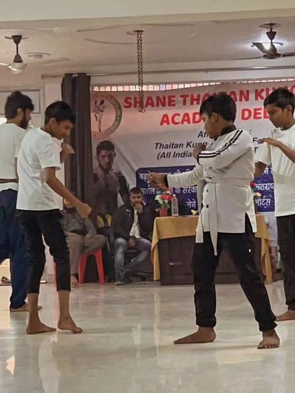 Live Sparring & Fight Drills photo 11