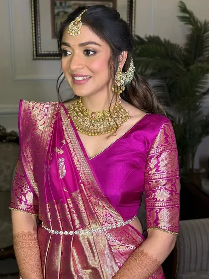 A close-up of the Mandap Muhurat look. The blush-kissed lips and barely-there highlighter create a fresh and youthful glow.