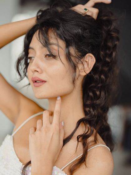 Just Me, Raya photo 17