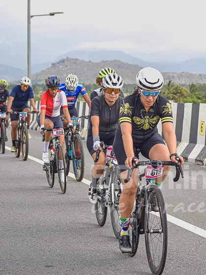 A group of women racers with Nandi Hills in the background. Our race routes are not only challenging but also offer some of the most scenic views around Bangalore.