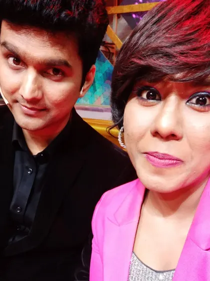 A quick selfie with a fellow host on set. The camaraderie behind the scenes of these shows is always fantastic.