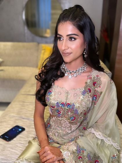 Romantic Waves & Half-Updos photo 155