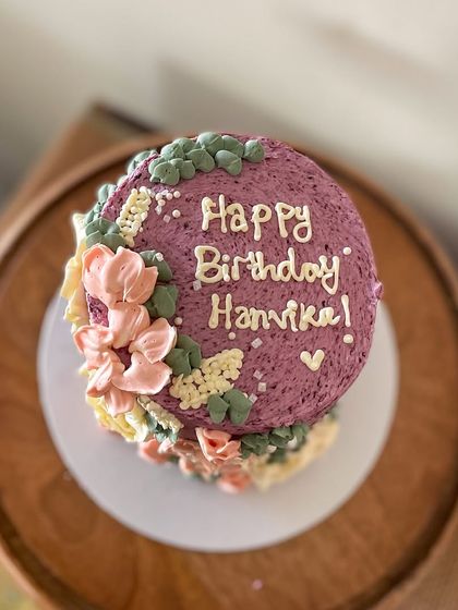 Gobble Cake - Designer & Bento Cakes Elegant Buttercream & Floral Art photo 4
