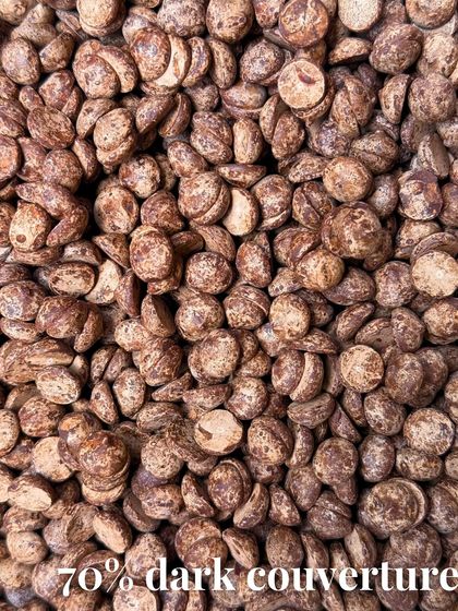 We don't skimp on the good stuff. Our Cookie 2.0 is loaded with 70% dark couverture chocolate for that decadent, melty goodness.