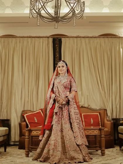 A full length bridal portrait in a luxurious suite. We use the elegant surroundings to create a sophisticated and timeless image of the bride.