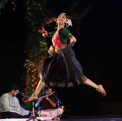 A moment of pure abandon from 'Ṛtú Vismruti', a production that uses Kalidasa’s poetry to address the urgent issue of climate change. Here, dance becomes a powerful medium for contemporary storytelling.
