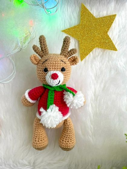 My Christmas collection is here! This festive set includes Santa Claus, a reindeer, a gingerbread man, and a Christmas teddy bear. They are perfect as gifts or to decorate your home for the holidays.
