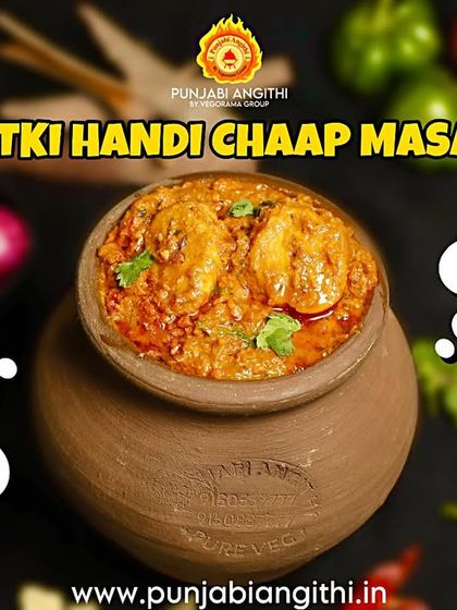 Experience the magic of clay pot cooking with our Matki Handi Chaap Masala. The earthy aroma of the matki gives the rich, thick gravy an unforgettable taste.