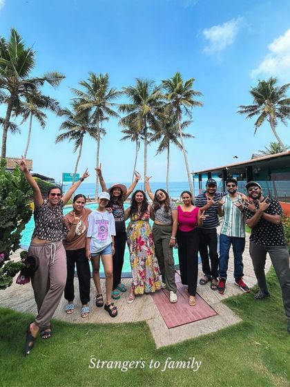 From strangers to family, against a backdrop of palm trees and a swimming pool. This is the Varkala vibe. Our Kerala escapade is all about making connections that feel as warm as the coastal sun.