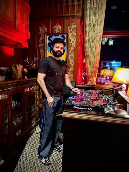 An exclusive private gig at the stylish KOI Bar at St. Regis, Mumbai. I'm comfortable playing in any setting, from massive weddings to intimate, high-end bars.