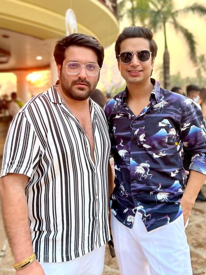 Another great shot from a Goa wedding. I enjoy connecting with my clients and their friends, becoming part of the celebration.