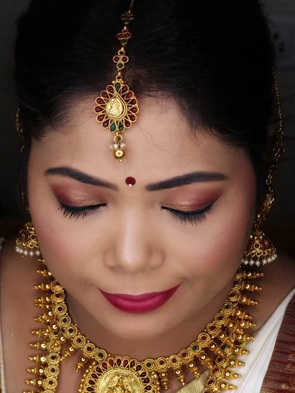 Shruthi Prashanth - Special Occasion Makeup Traditional South Indian Elegance photo 32