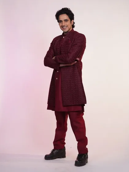 Rent the look, not the drama. This maroon Indo-Western set is all about effortless style and making a statement without the commitment.