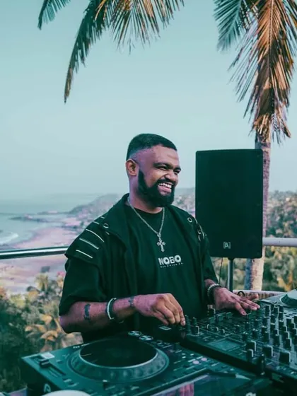 Here's a look at my element during a sundowner set in Goa. I specialize in curating the perfect soundtrack for these moments, blending afro and melodic house to match the beauty of a sunset by the sea.