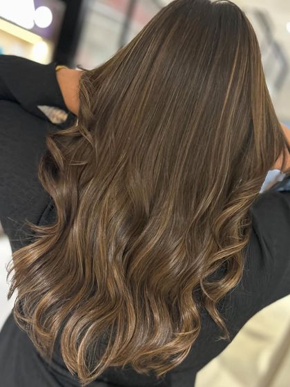 Sun-Kissed Balayage photo 16