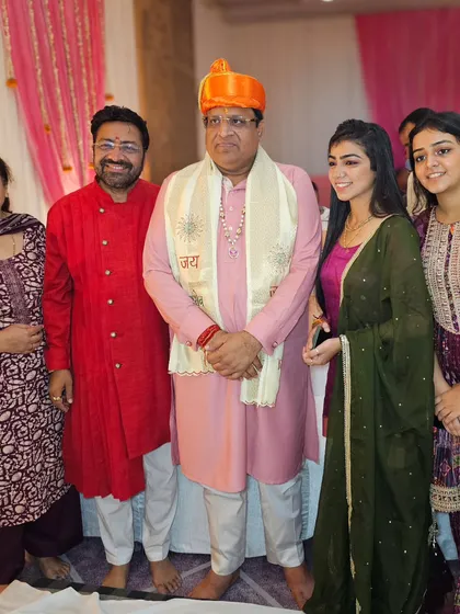 A group photo after a blessed Ganpati Mahotsav performance. I am experienced in performing for high profile events and esteemed guests.
