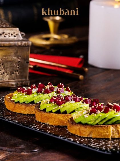 Fresh, flavorful, and fabulously plated. This avocado toast, topped with pomegranate seeds and sesame, is a perfect example of the culinary perfection I strive for in every dish.