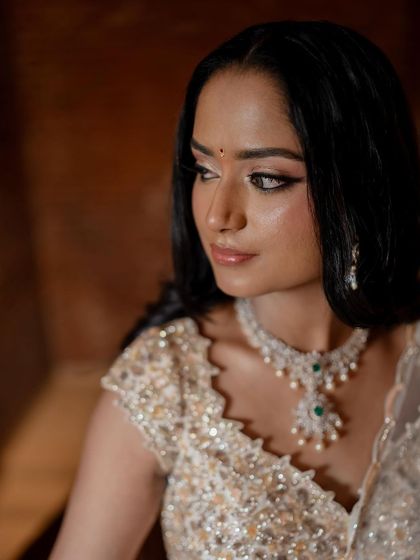 Journeys By Vivek - Wedding Photography Bridal Portraits: Regal & Radiant photo 50