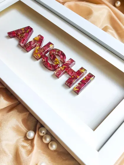 This gallery shows a variety of my personalized photo frames and date keepsakes. From romantic floral designs to minimalist date frames, each piece is handcrafted to preserve your most precious memories.