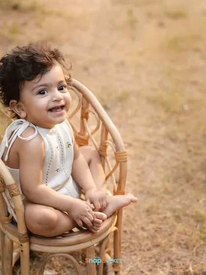 A beautiful golden-hour portrait for a first birthday. The soft, warm light of the outdoors makes for absolutely magical photos.