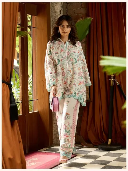 This floral printed co-ord set is perfect for lounging in style. The soft fabric and relaxed fit make it feel like you’re wearing pajamas, but it’s chic enough to wear out.
