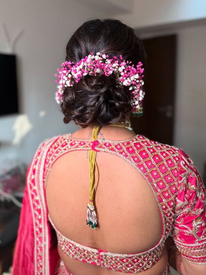 Elegant Buns & Updos photo 7