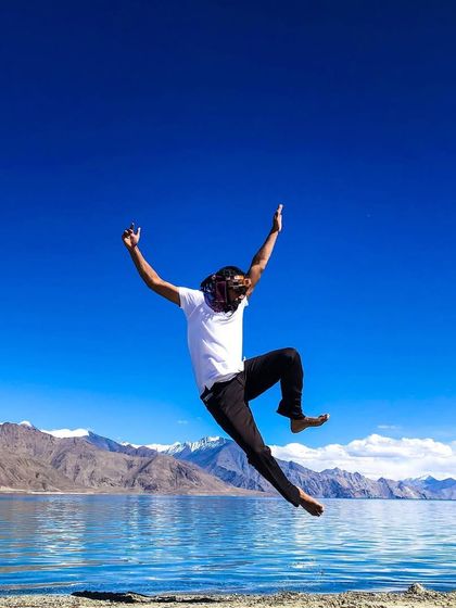 Hitesh Aras - Yoga & Fitness Classes Yoga Retreats in Nature photo 4