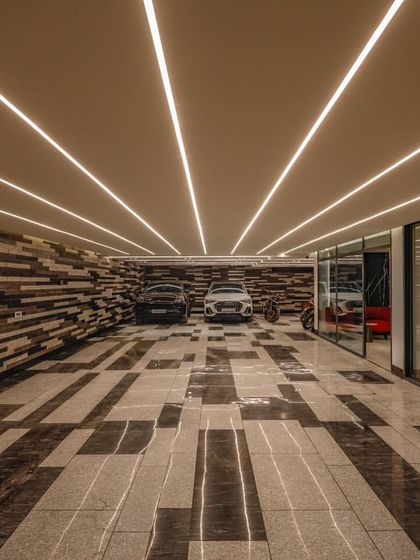 Architectural Details & Crafted Elements photo 8