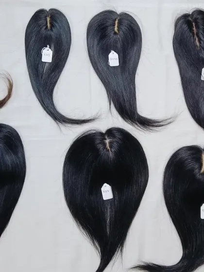 I offer a wide variety of hair toppers to suit every need. This image showcases some of the different sizes and natural hair colors available, all crafted from 100% Temple hair to ensure a perfect match.