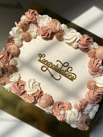 Wedding & Engagement Cakes photo 8