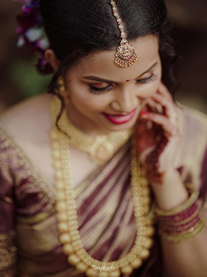 Snaptraits - Fashion & Portrait Photography Bridal Portraits: Grace & Radiance photo 16