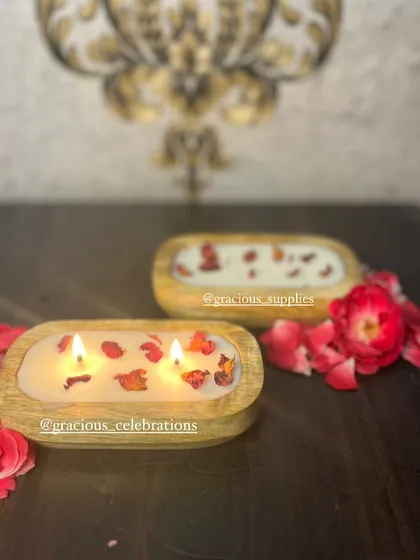Go green this Diwali with our eco-friendly wooden bowl candles. They are made with organic soy wax and decorated with real rose petals for a beautiful, sustainable gift.