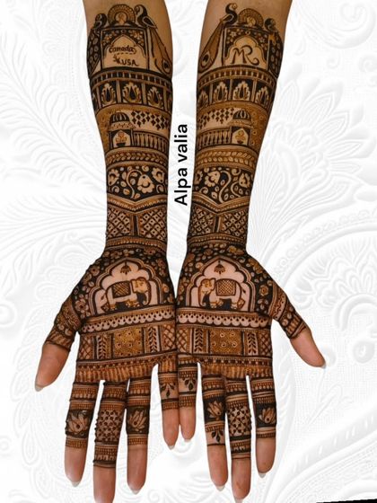Elaborate Bridal Mehendi (Hands & Arms) photo 10