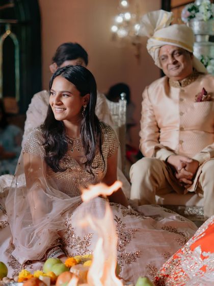 Modern Pastel & Ivory Brides photo 22