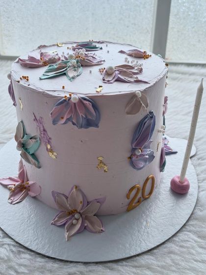 Drishtii Anandd - Custom Celebration Cakes Elegant & Floral Cakes photo 16