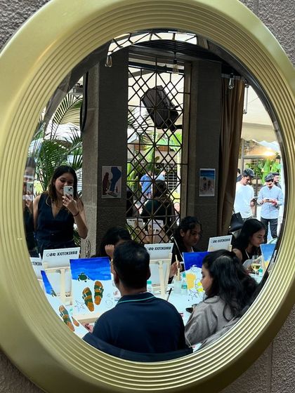 Paint Bar - Private Paint Parties Creative Team Building photo 14