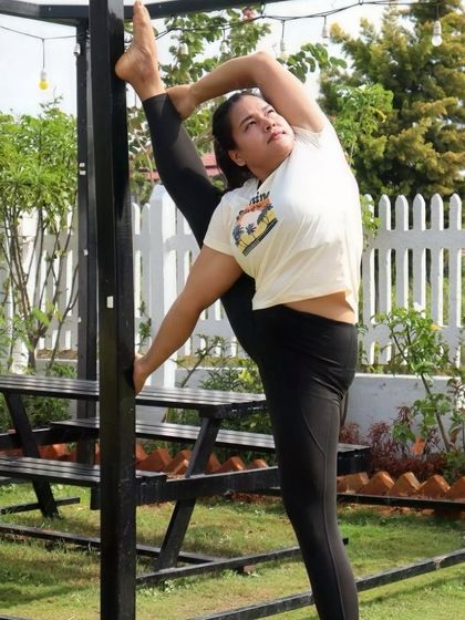 Shashi Prabha Dwivedi - In-Studio Group Yoga for Adults (All Levels) Advanced Asanas & Flows: My Personal Practice photo 52