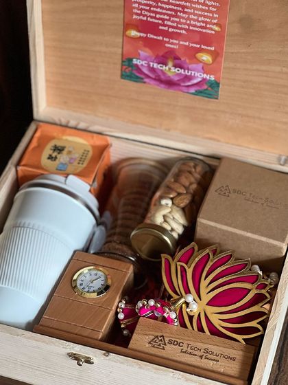 Gift Hamper - Corporate Gifting Branded Corporate Hampers photo 26