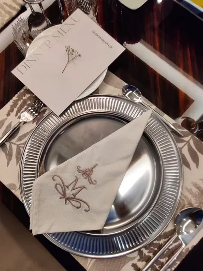 We believe the experience begins before the first bite. Our team designs beautiful place settings, complete with custom embroidered napkins, to match the elegance of your event.