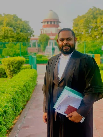 Aapka Legal Dost
Here I am at the Supreme Court of India, ready to fight for your rights. My goal is not just to practice law, but to make it accessible and understandable for you.