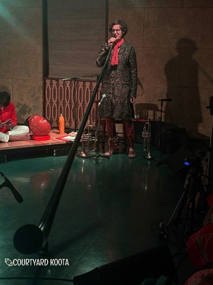 A unique performance by The Deutsch Bharatiya Big Band, featuring a German trumpet maestro playing an alphorn. This collaboration seamlessly merged Western jazz and traditional Carnatic music.