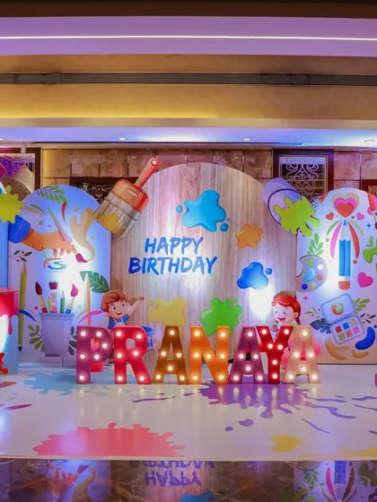 Welcome to an artist's paradise! This is a glimpse of my Art Theme party, where the entire venue becomes a canvas for creativity. With a paint-splatter floor, giant crayon props, and a personalized backdrop, I set the stage for a colorful and hands-on celebration.