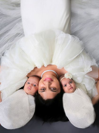 Newborn & Sibling Sessions photo 14