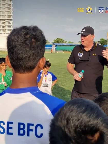 Another angle of Jason Withe's session with our players, emphasizing the hands-on guidance our young athletes receive.