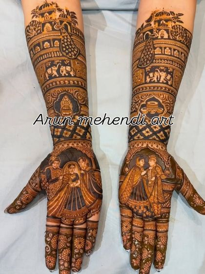 This design features multiple couple portraits, capturing different moments of their love story.