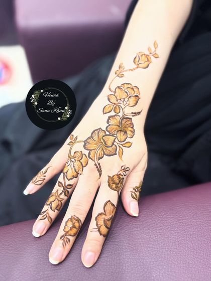 Floral & Vine Designs photo 14